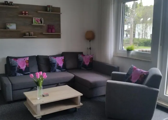 Fichtenweg 43-4 アパート *